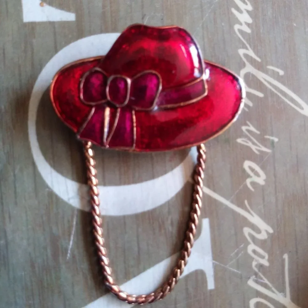 Red hat enamel pin brooch chained Red Hat society red gold purple beautiful